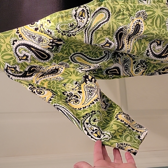 Designers Originals Paisley Design, V-Neck Cardigan, Size 2X - Picture 2 of 9